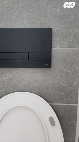 גג/ פנטהאוז, אריק איינשטיין, נווה שרון / שער העיר, נתיבות