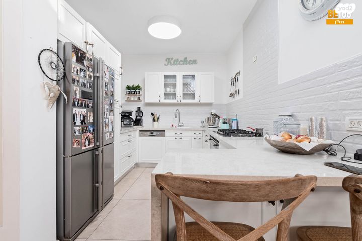 דירת גן, מרום ראשון, ראשון לציון