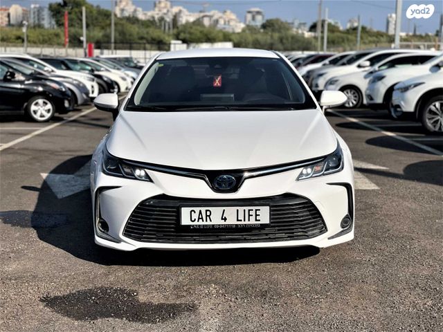 טויוטה קורולה