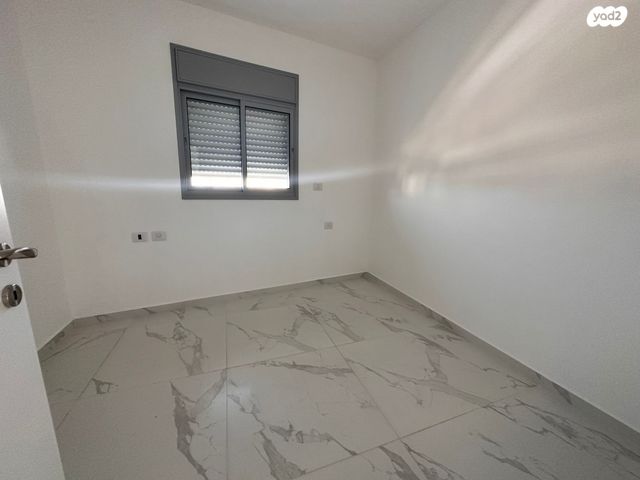 דירה, ביאליק, בת ים