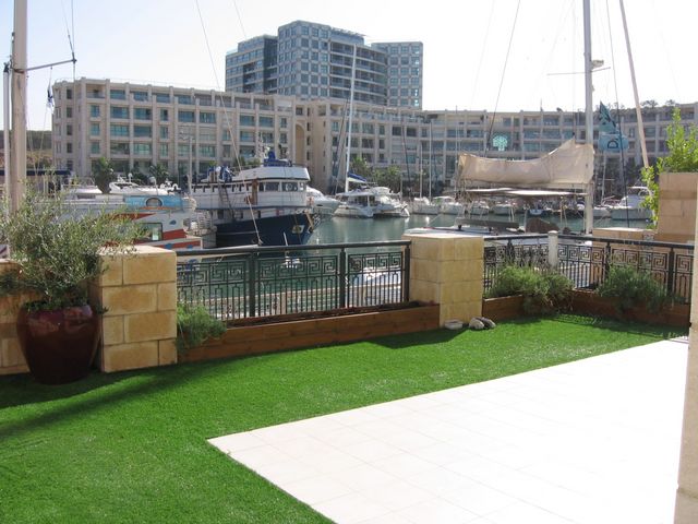 דירת גן, הרצליה