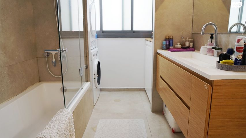 דירה, האוניברסיטה, מרכז, הרצליה