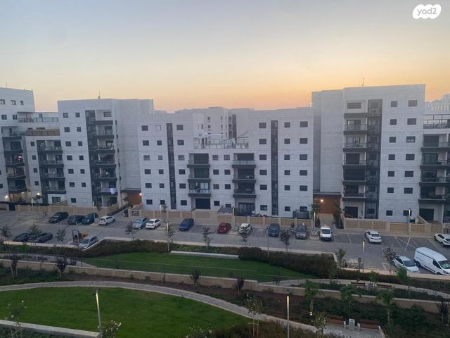 גג/ פנטהאוז, עיר היין, אשקלון