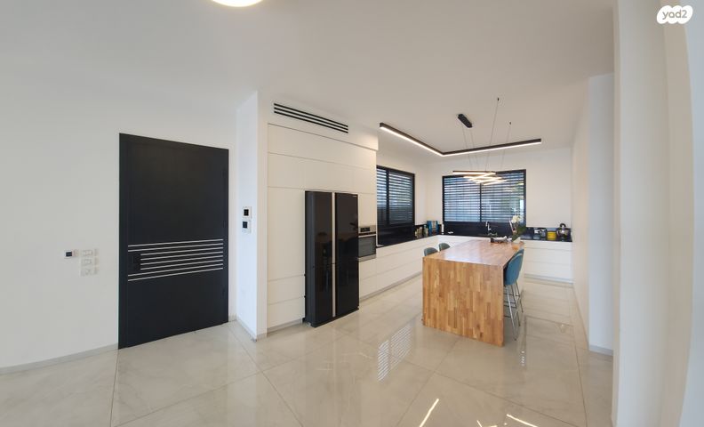 בית פרטי/ קוטג', אורנית