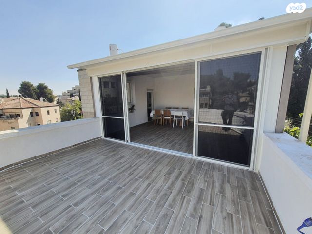 גג/ פנטהאוז, כובשי קטמון, קטמון הישנה, ירושלים