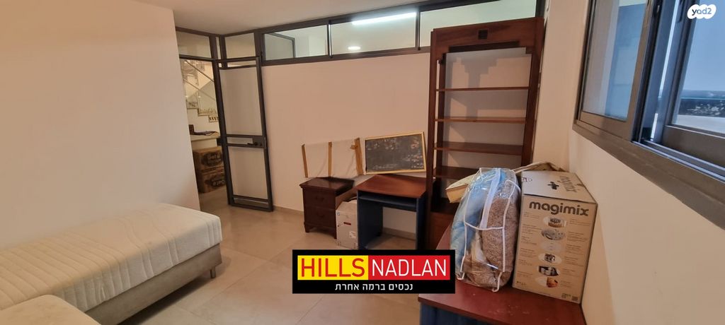 דירת גן, אריק איינשטיין, הרצליה ב', הרצליה