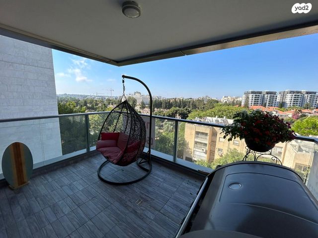 דירה, אבן עזרא, הרצליה