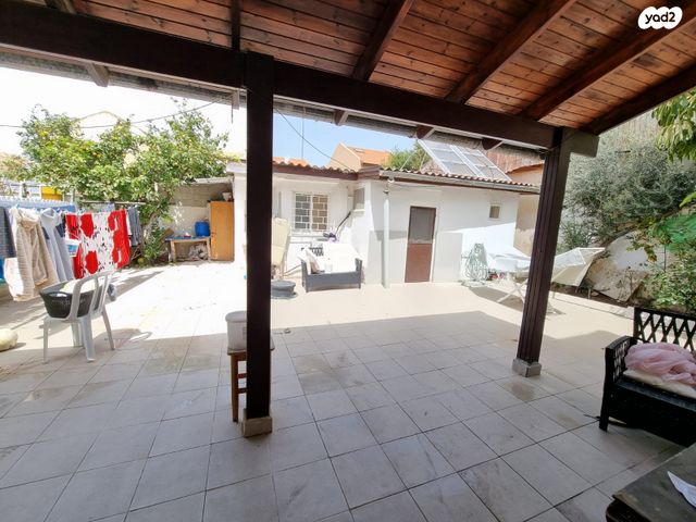 דירת גן, התנאים 18, גבעת אולגה, חדרה