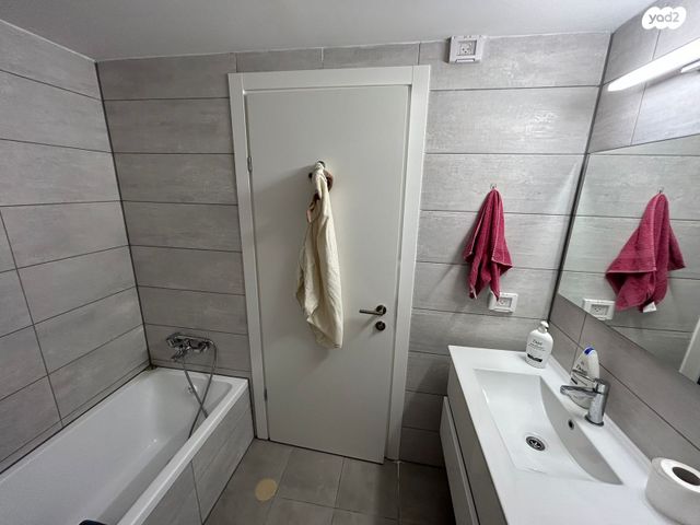 דירה, אבן עזרא, הרצליה