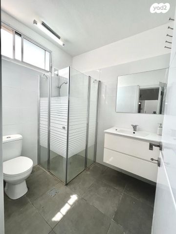 דירה, שלומי