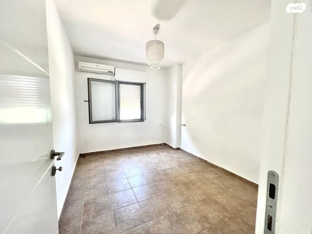 דירה, שלומי