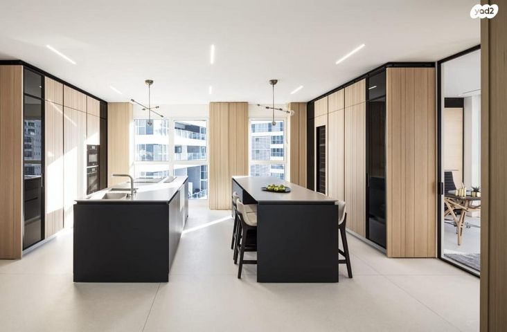 דירה, עוזי חיטמן, עיר ימים, נתניה