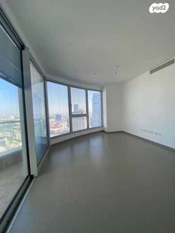 דירה, גרציאני יצחק 8, גני שרונה, קרית הממשלה, תל אביב יפו