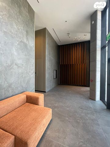 משרדים, קרן היסוד, אזור תעשיה קרית אתא, קרית אתא