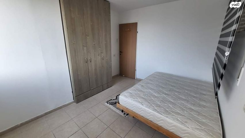 דירה, יוסף שפרינצק, שיכון א', קרית שמונה