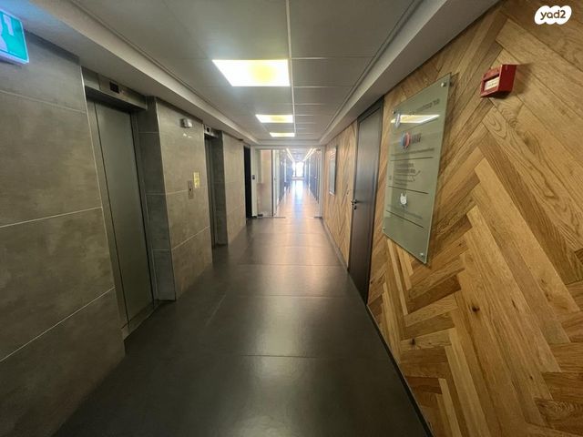 משרדים, הברזל, תל אביב יפו