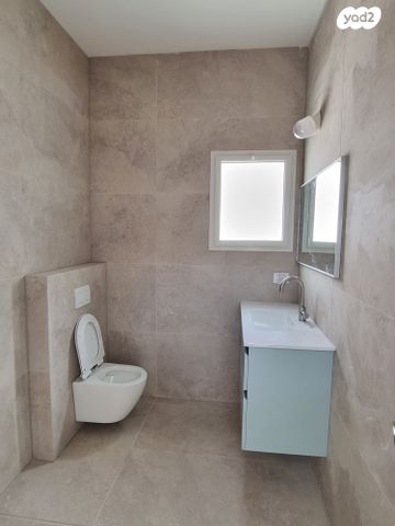 בית פרטי/ קוטג', עורבני, כרמית, מיתר / כרמית