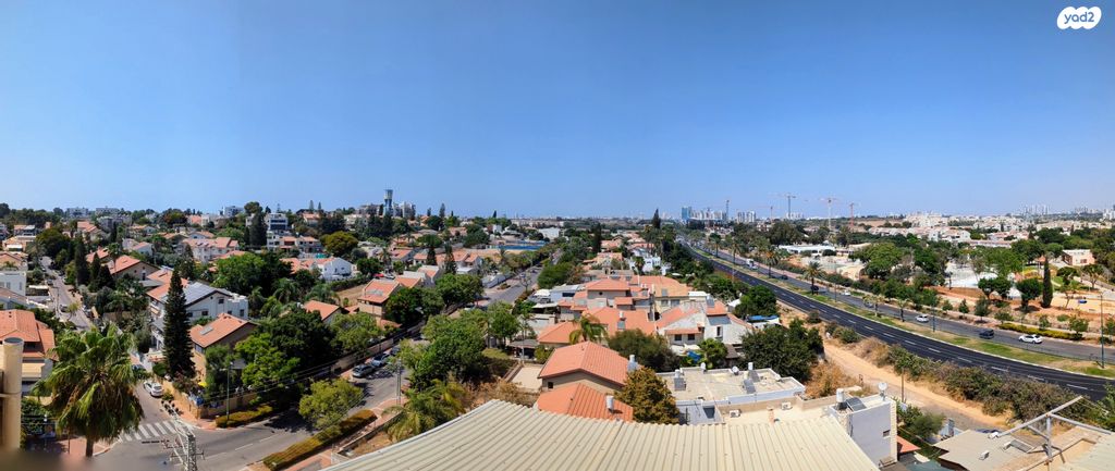 גג/ פנטהאוז, האירוסים, נווה כרמית, נס ציונה