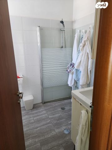 גג/ פנטהאוז, נחל לכיש, רובע י"א, אשדוד