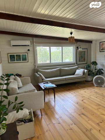 משק חקלאי/ נחלה, מאור