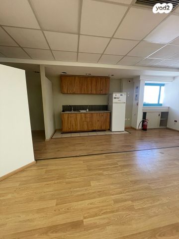 משרדים, אזור תעשיה הישן, כפר סבא