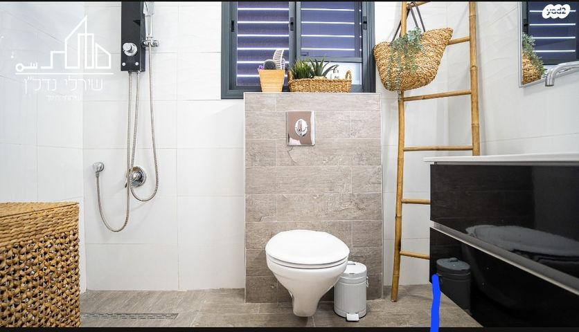 דו משפחתי, נאות הפרחים, גן יבנה