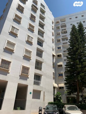 דירה, טבנקין 17, אזור הבילויים, רמת גן