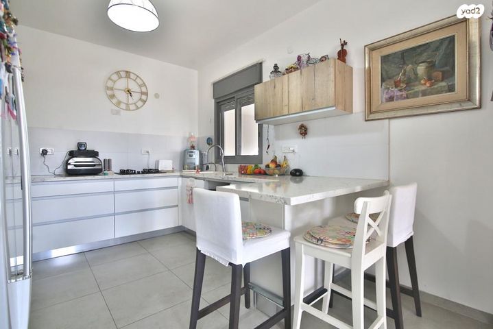 דירה, משכנות האומנים, קרית מוצקין