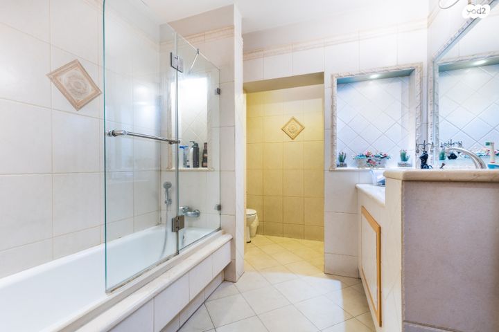 דו משפחתי, הכלנית, עיר גנים, ירושלים