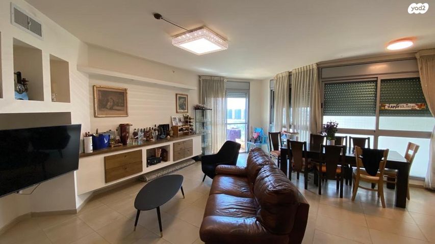 דירה, טווס, רמות מנחם, הוד השרון