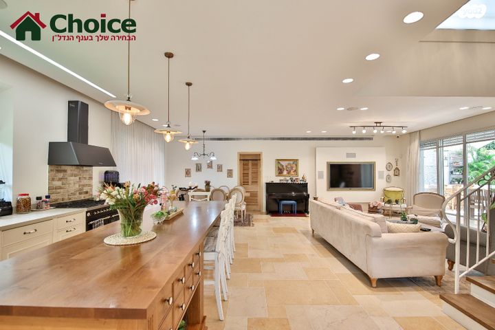 בית פרטי/ קוטג', אורנית