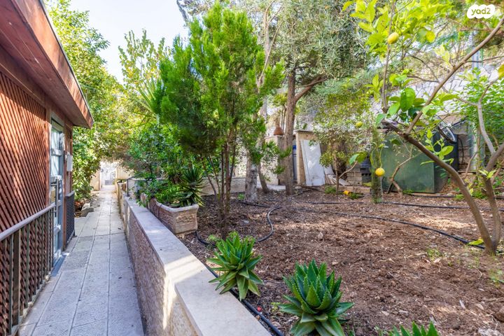 דו משפחתי, הכלנית, עיר גנים, ירושלים