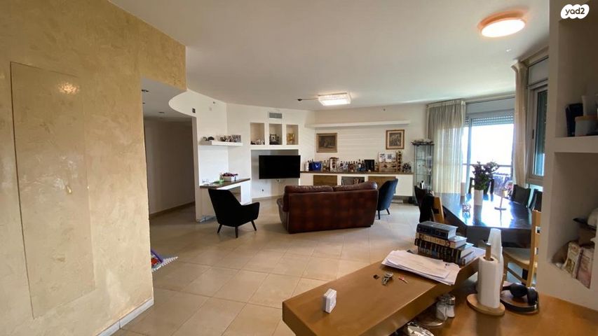 דירה, טווס, רמות מנחם, הוד השרון