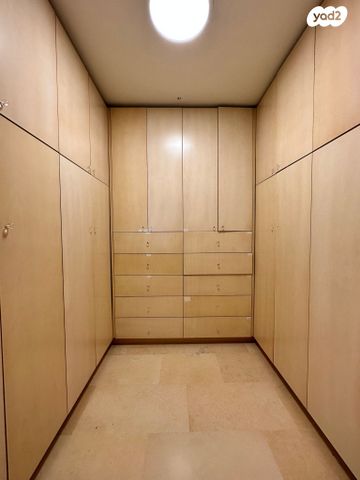 בית פרטי/ קוטג', אליעזר קפלן, הרצליה פיתוח, הרצליה