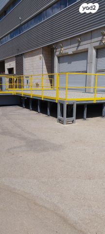 מבני תעשיה, ברקן