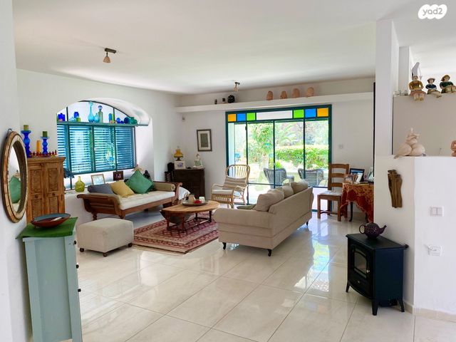 בית פרטי/ קוטג', מזכרת בתיה