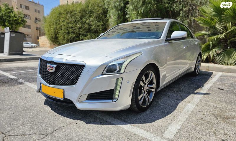 מודעת רכב קאדילק CTS