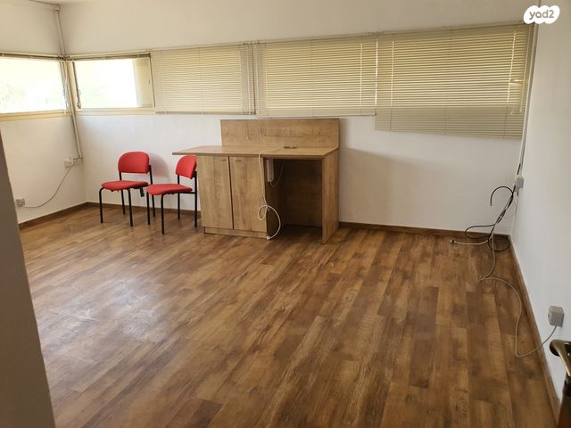 משרדים, הלל 24, מרכז העיר, ירושלים