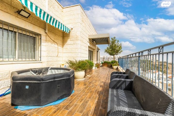 גג/ פנטהאוז, הרב כלפון משה הכהן, חומת שמואל, הר חומה, ירושלים