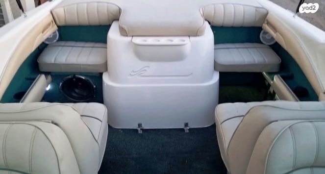 יאכטות - סירות מנוע