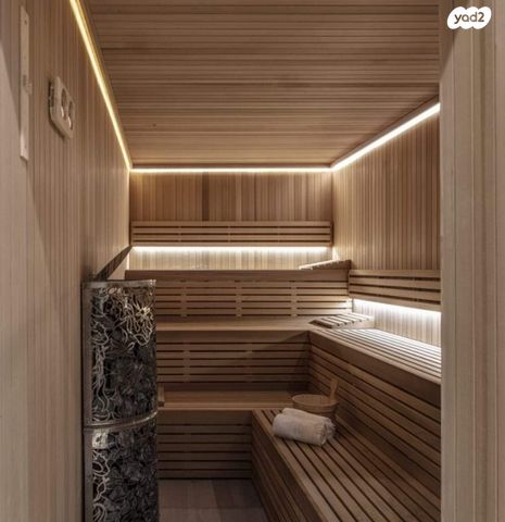 דירה, אהוד מנור, עיר ימים, נתניה