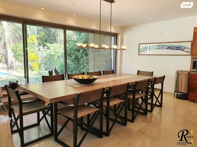 בית פרטי/ קוטג', סביון