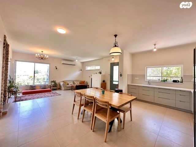 בית פרטי/ קוטג', כפר ברוך