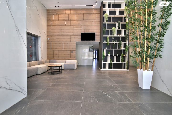 גג/ פנטהאוז, גאולה כהן, גלי ים, קרית ים