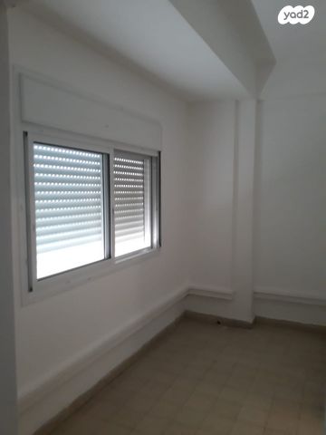 דירה, הפלוגות, קרית חיים מזרחית, חיפה