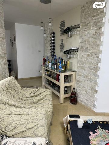 דירה, יהודה הנשיא, מרכז העיר, קרית אתא