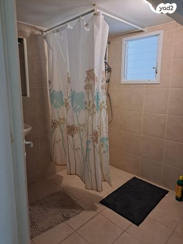 דירה, הפלוגות, קרית חיים מזרחית, חיפה