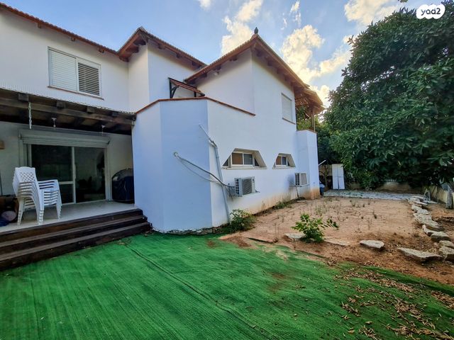 בית פרטי/ קוטג', הפעמון, שאר העיר, קדימה צורן