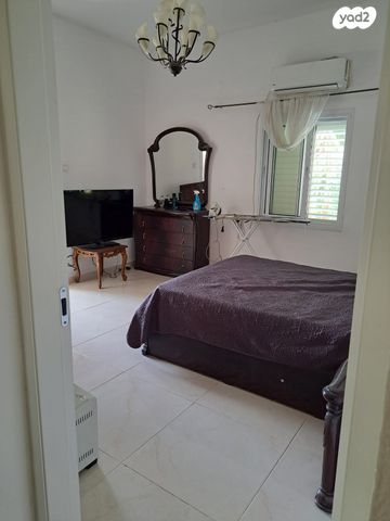 דירה, הפלוגות, קרית חיים מזרחית, חיפה