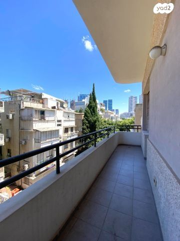 דירה, שדרות רוטשילד, לב תל אביב, לב העיר צפון, תל אביב יפו